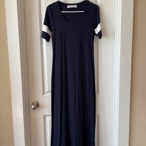 Sonnet James rarely worn navy maxi dress!